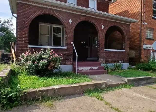 Property at 133 W 13th Ave Unit 2, Homestead, PA, 15120, 3 beds, 1 bath, [object Object]