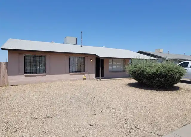Property at 2012 N 48th Ln, Phoenix, AZ, 85035, 3 beds, 2 baths, [object Object]