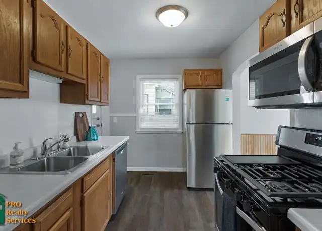 Property at 4154 Beard Ave N, Minneapolis, MN, 55422, 3 beds, 1 bath, [object Object]