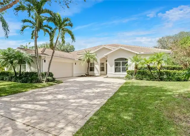 Property at 2316 Heritage Greens Dr, Naples, FL, 34119, 4 beds, 3 baths, [object Object]