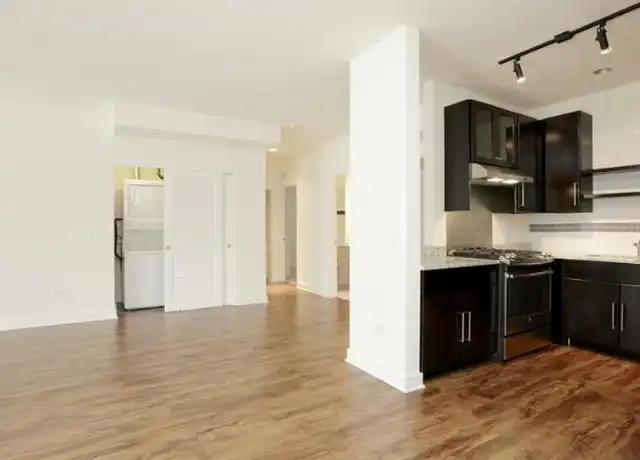 Property at 1801 W Argyle St, Chicago, IL, 60640, 1 bed, 1 bath, [object Object]