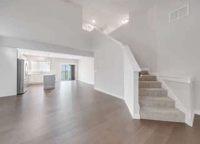 Property at 3209 Palmer Dr, Champaign, IL, 61822, 4 beds, 4 baths, [object Object]