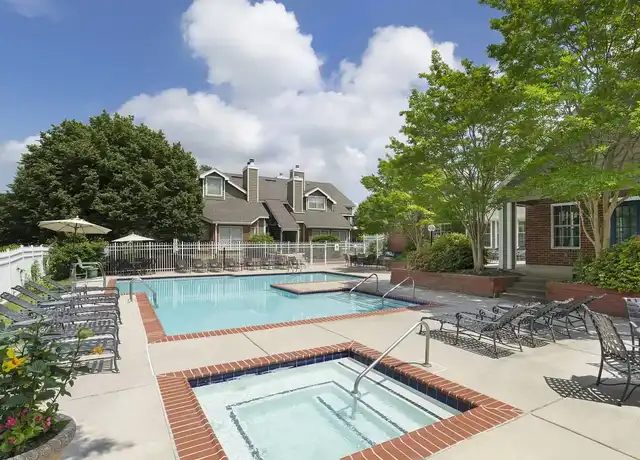 Property at Dominion Lake Ridge - 3216 Bluff View Ct, Lake Ridge, VA, 22192, 1-2 bed, 1 bath, [object Object]