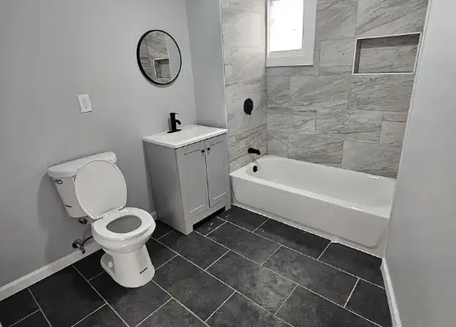 Property at 2901 Wade Ave Unit 1, Cleveland, OH, 44113, 2 beds, 1 bath, [object Object]