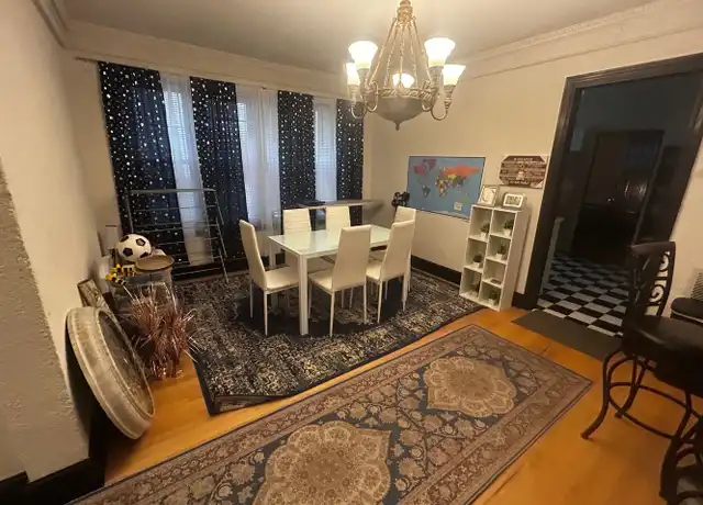 Property at 2550 N Lake Dr Unit 2, Milwaukee, WI, 53211, 3 beds, 2 baths, [object Object]
