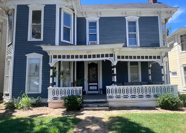 Property at 1217 Chestnut St Unit 5, Bowling Green, KY, 42101, 3 beds, 2 baths, [object Object]