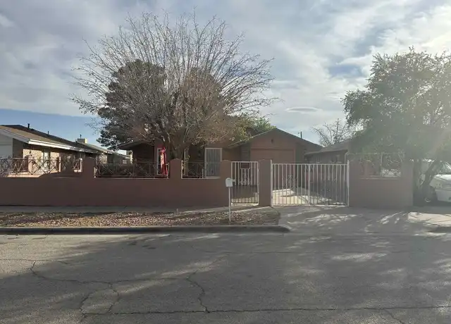 Property at 9794 Gifford Dr, El Paso, TX, 79927, 2 beds, 1 bath, [object Object]