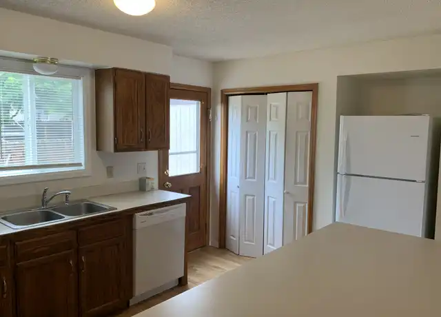 Property at 523 S Dover Ave, Lafayette, CO, 80026, 3 beds, 1 bath, [object Object]
