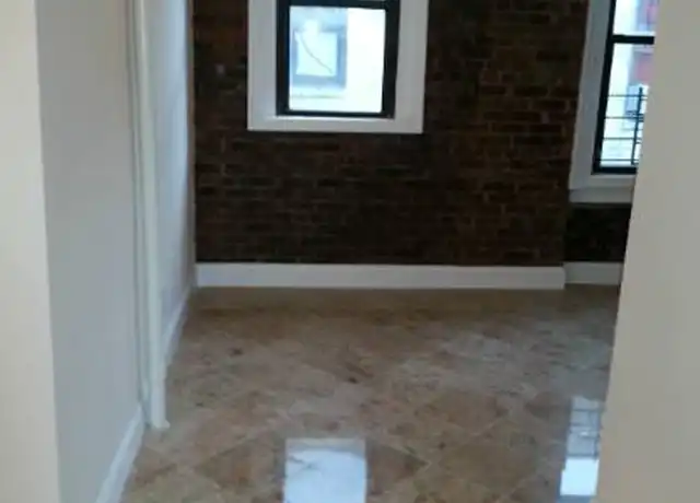 Property at 21-37 33rd St Unit na, Queens, NY, 11105, 3 beds, 1 bath, [object Object]