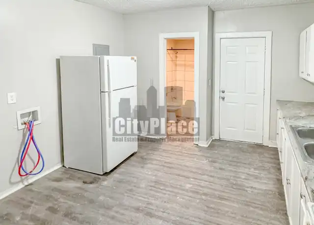 Property at 1360 S Sheffield Ave, Indianapolis, IN, 46221, 2 beds, 1 bath, [object Object]