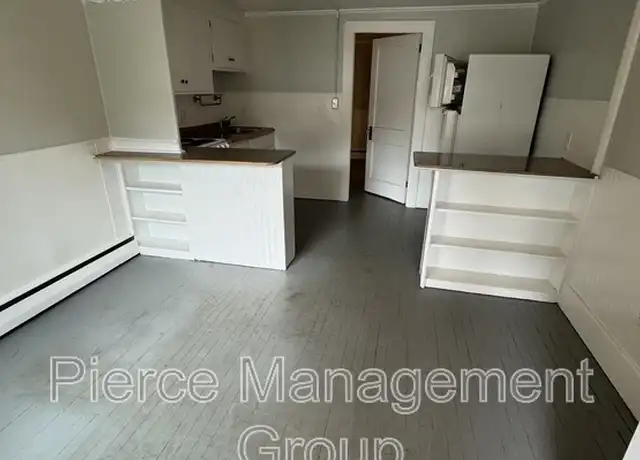 Property at 305 Marlboro St Unit 3, Keene, NH, 03431, 1 bed, 1 bath, [object Object]