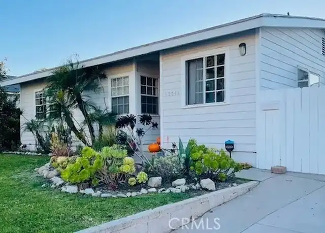 Property at 19311 S Inglewood Ave Unit A, Torrance, CA, 90503, 3 beds, 2 baths, [object Object]