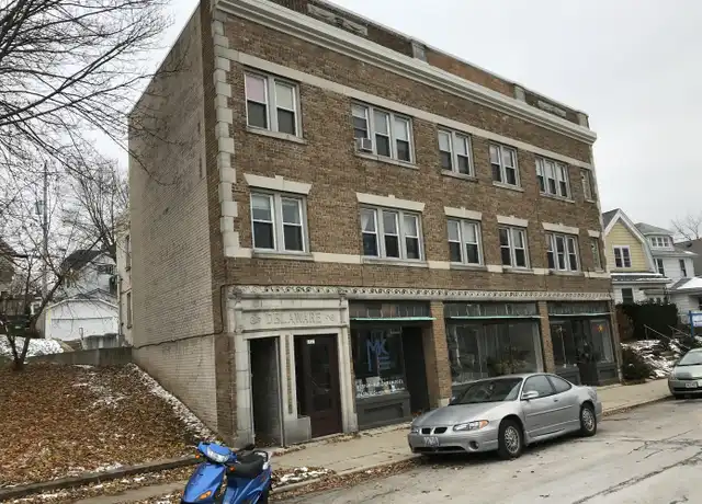Property at 2927 S Delaware Ave Unit 6, Milwaukee, WI, 53207, 1 bed, 1 bath, [object Object]