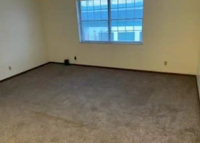 Property at 1140 Main Ave Unit K, Nitro, WV, 25143, 2 beds, 1 bath, [object Object]