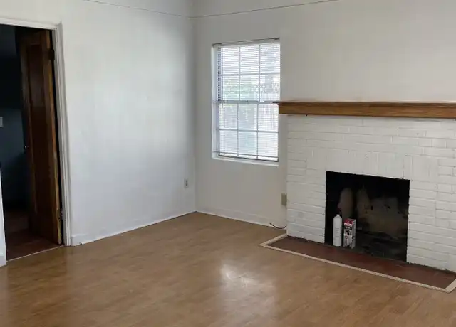 Property at 1920 Lead Ave SE Unit B, Albuquerque, NM, 87106, 1 bed, 1 bath, [object Object]
