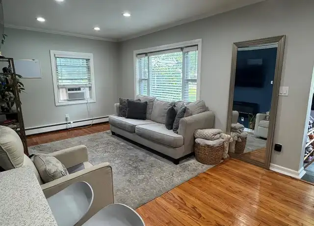 Property at 8 Old Albany Post Rd Unit C, Ossining, NY, 10562, 2 beds, 2 baths, [object Object]
