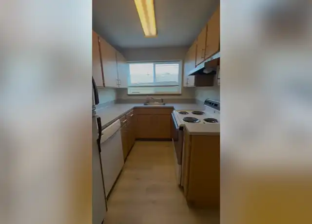 Property at Queen Anne Six - 3036 4th Ave W, Seattle, WA, 98119, 1 bed, 1 bath, [object Object]