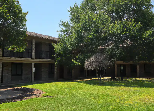 Property at 1214 Baylor Ave #102, Waco, TX, 76706, 2 beds, 2 baths, [object Object]