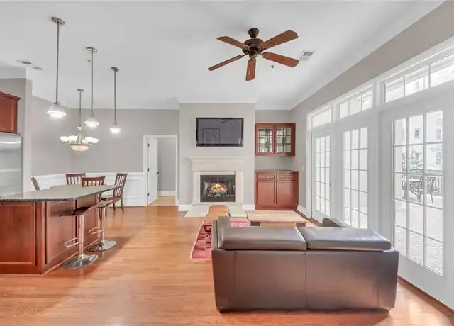 Property at 11 Perimeter Ctr E #1115, Atlanta, GA, 30346, 2 beds, 2.5 baths, [object Object]