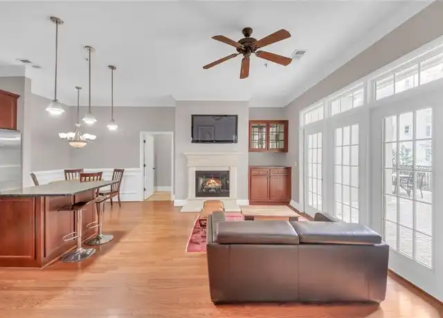 Property at 11 Perimeter Ctr E #1115, Atlanta, GA, 30346, 2 beds, 2.5 baths, [object Object]