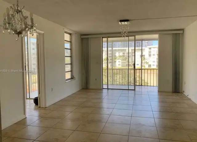 Property at 2903 Point East Dr Unit K308, Aventura, FL, 33160, 2 beds, 2 baths, [object Object]