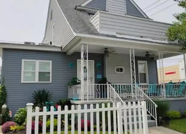 Property at 2 S Troy Ave, Ventnor City, NJ, 08406, 4 beds, 2.5 baths, [object Object]