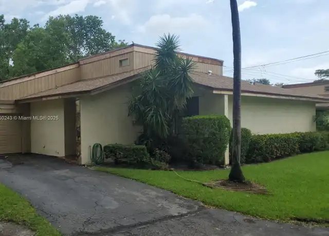 Property at 8091 Royal Palm Cir #65, Tamarac, FL, 33321, 3 beds, 2 baths, [object Object]
