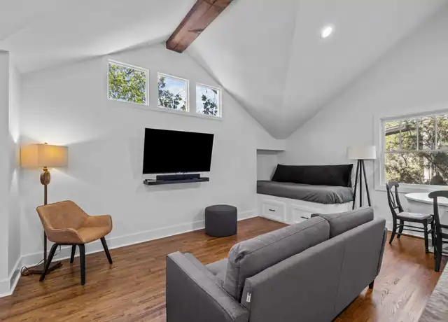 Property at 724 Walnut Ave Unit 1, Charlotte, NC, 28208, 1 bed, 1 bath, [object Object]