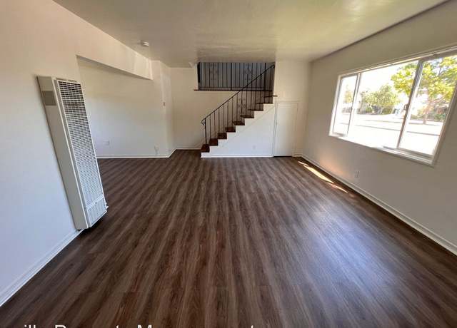 Photo of 1018 Stanford Ave, Oakland, CA 94608