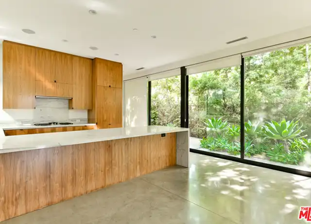 Property at 848 Milwood Ave, Venice, CA, 90291, 3 beds, 4 baths, [object Object]
