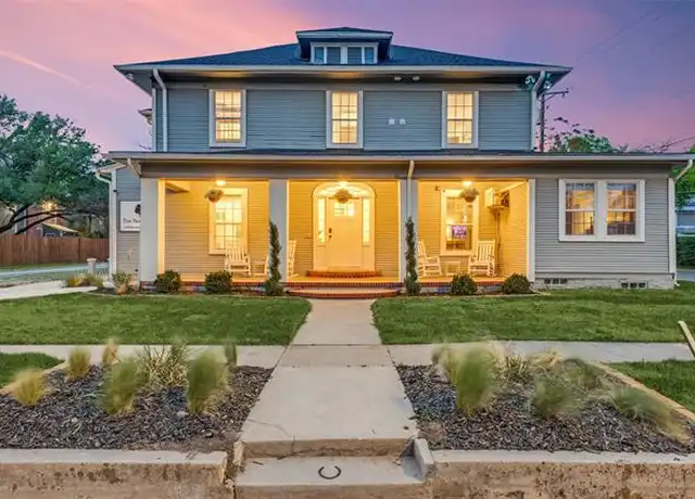 Property at 521 Texas St #2, Denton, TX, 76209, 1 bed, 1 bath, [object Object]