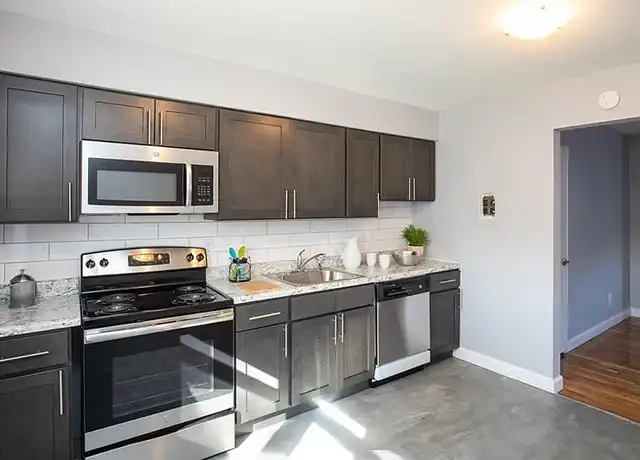 Property at Mountainview Gardens - 99 Hillside Ave, Springfield Township, NJ, 07081, 2 beds, 1-2.5 bath, [object Object]