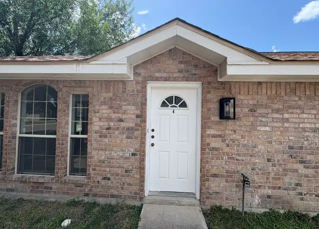 Property at 2207 W Candlelight Ln Unit 4, Edinburg, TX, 78541, 2 beds, 2 baths, [object Object]