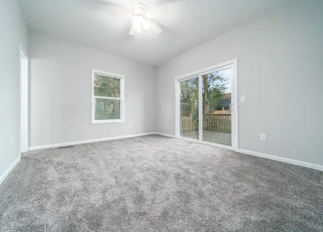 Property at 1737 University Dr, Columbia, TN, 38401, 3 beds, 2 baths, [object Object]