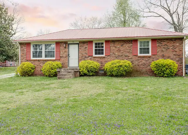 Property at 121 Highland Dr, White House, TN, 37188, 3 beds, 1 bath, [object Object]