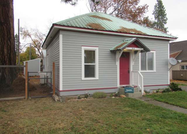 Photo of 914 Pine St, Sandpoint, ID 83864