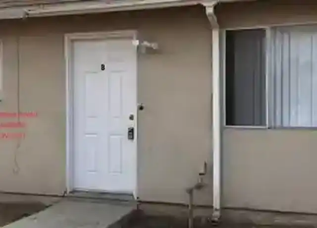 Property at 227 S H St, Tulare, CA, 93274, 2 beds, 1 bath, [object Object]