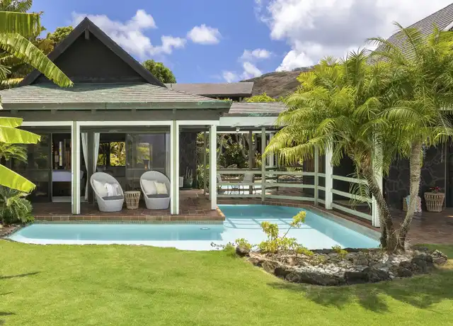 Property at 453 Portlock Rd, Honolulu, HI, 96825, 6 beds, 6.5 baths, [object Object]