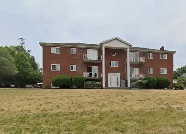 Property at 2565 Westwood Northern Blvd Unit 3, Cincinnati, OH, 45211, 2 beds, 1 bath, [object Object]