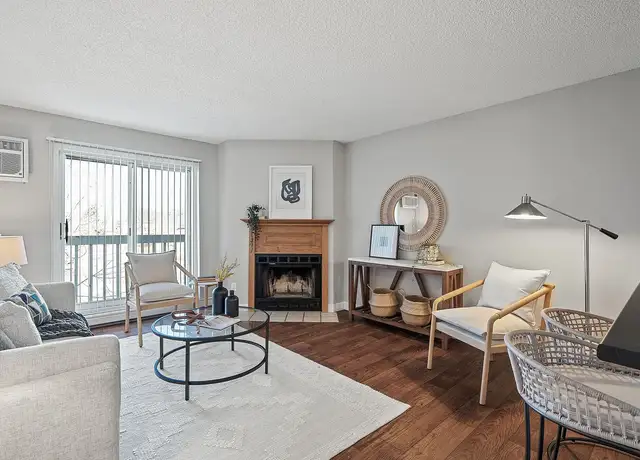 Photo of 4116 Lexington Ave S, Eagan, MN 55123