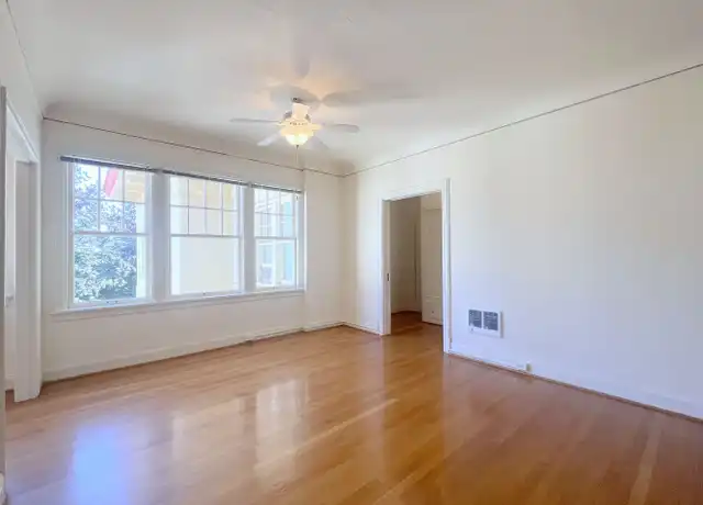 Property at 2014 NW Glisan St, Portland, OR, 97209, 0 beds, 1 bath, [object Object]