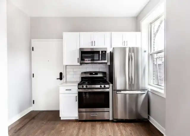 Property at 1944 N Halsted St Unit 2W, Chicago, IL, 60614, 2 beds, 1 bath, [object Object]