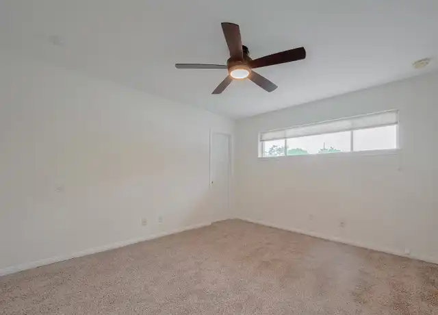 Property at 605 Sorrento Dr, El Lago, TX, 77586, 3 beds, 2 baths, [object Object]