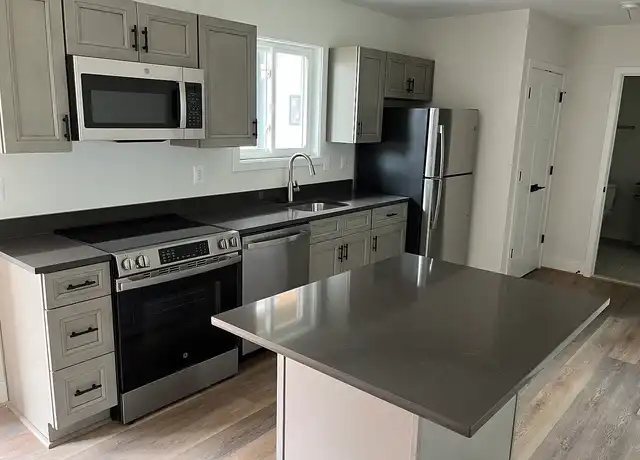 Property at The Courtyard on 4th - 329 4th Ave, Quantico, VA, 22134, 1 bed, 1 bath, [object Object]