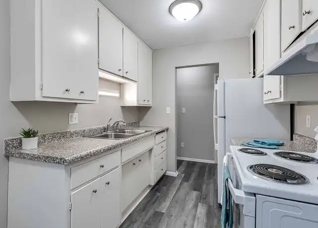 Property at Priscilla Standish Apartments - 2280 Priscilla St, Saint Paul, MN, 55108, 2 beds, 1 bath, [object Object]