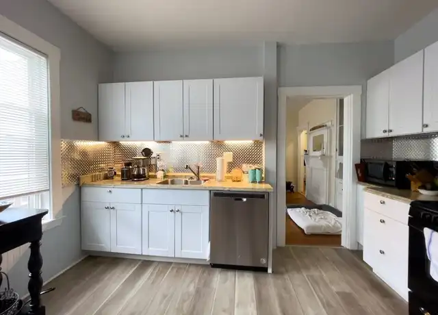 Property at 181 Fellsway W, Medford, MA, 02155, 3 beds, 1 bath, [object Object]