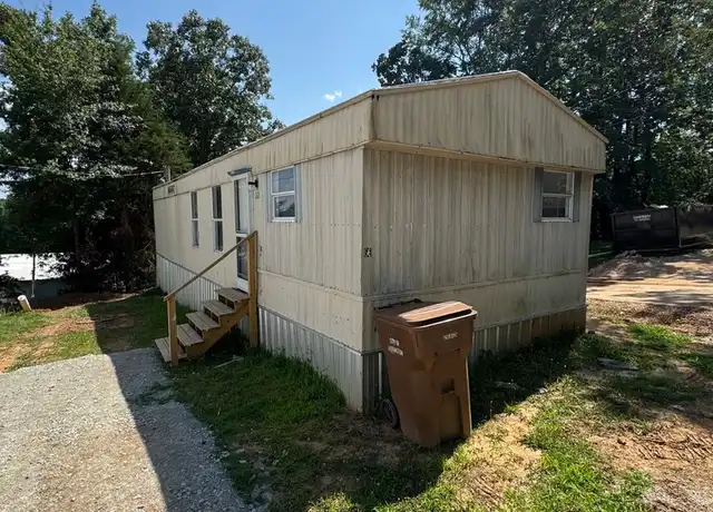 Property at 66 Park Cv Unit 66, Lexington, TN, 38351, 2 beds, 1 bath, [object Object]