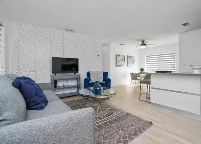 Property at 20077 SW 87th Pl #20077, Cutler Bay, FL, 33189, 2 beds, 1 bath, [object Object]