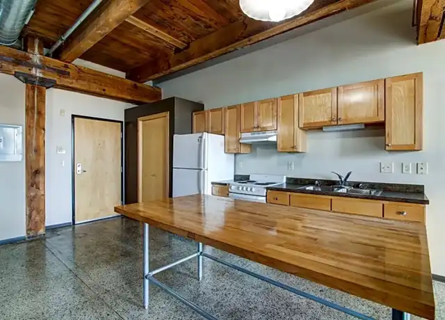 Property at 374 5th St N Unit 402, Fargo, ND, 58102, 1 bed, 1 bath, [object Object]