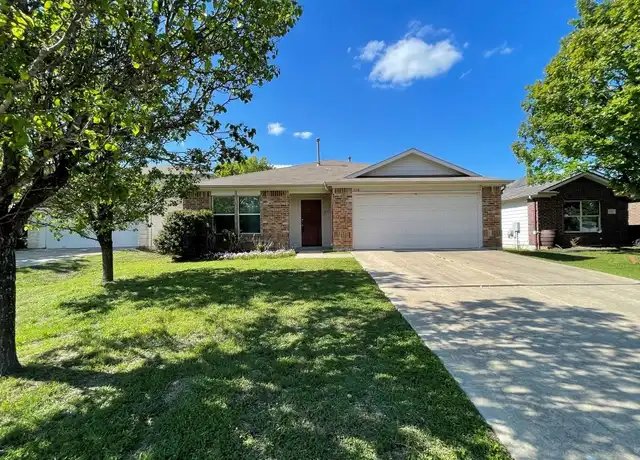 Property at 208 Spruce Dr, Kyle, TX, 78640, 4 beds, 2 baths, [object Object]